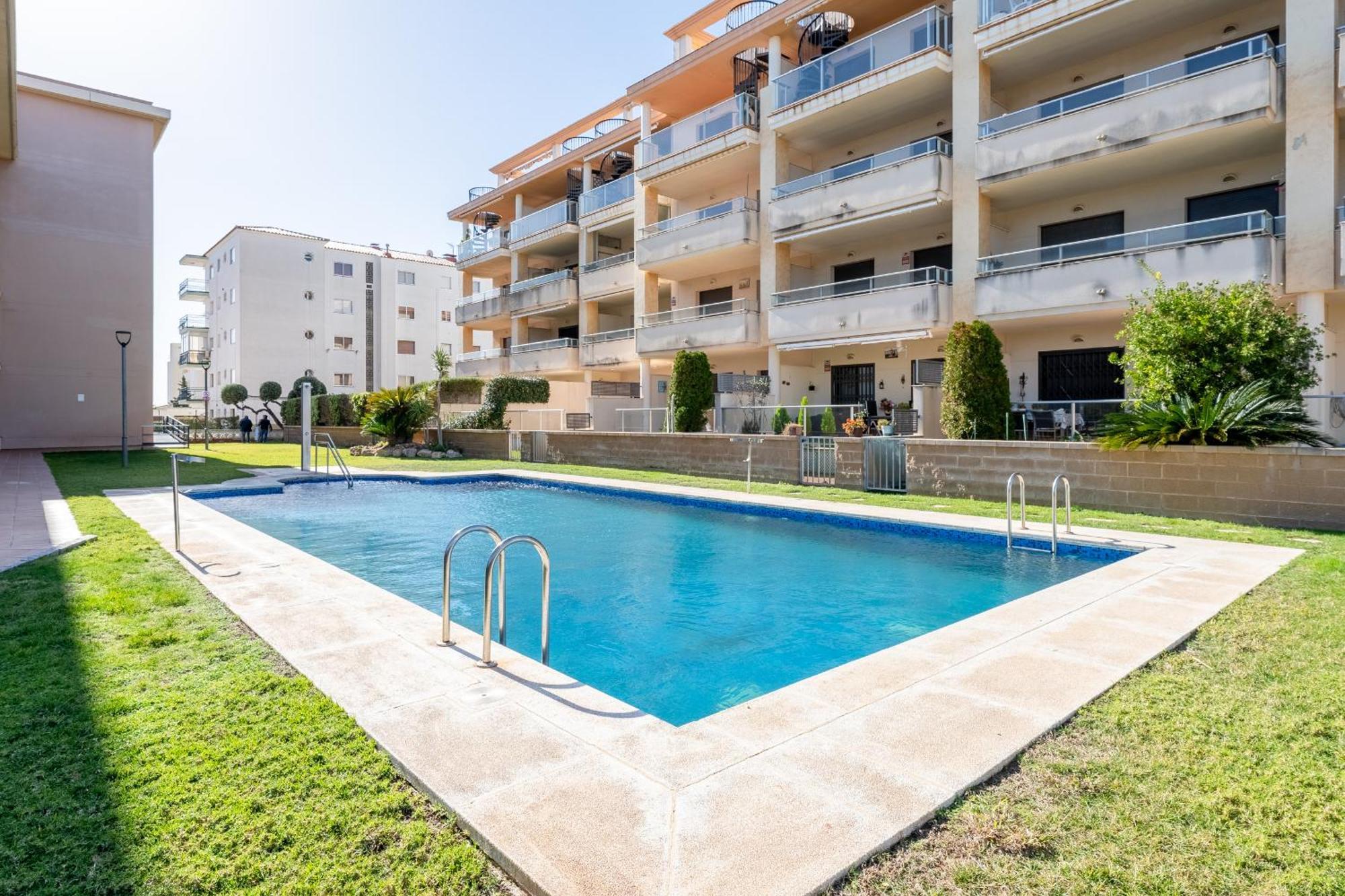 Hauzify I Apartament Oliveres Hospitalet De L'Infant Esterno foto